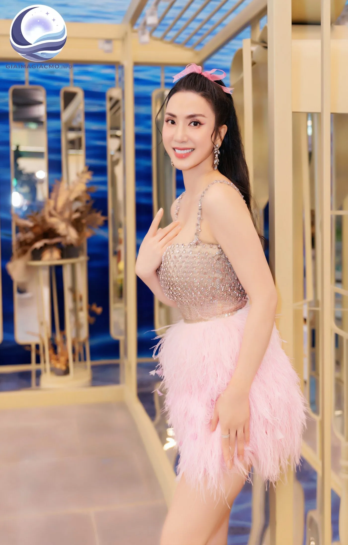 Thùy Chi thời điểm đầu sự nghiệp gắn liền với bài hát Giấc Mơ Trưa